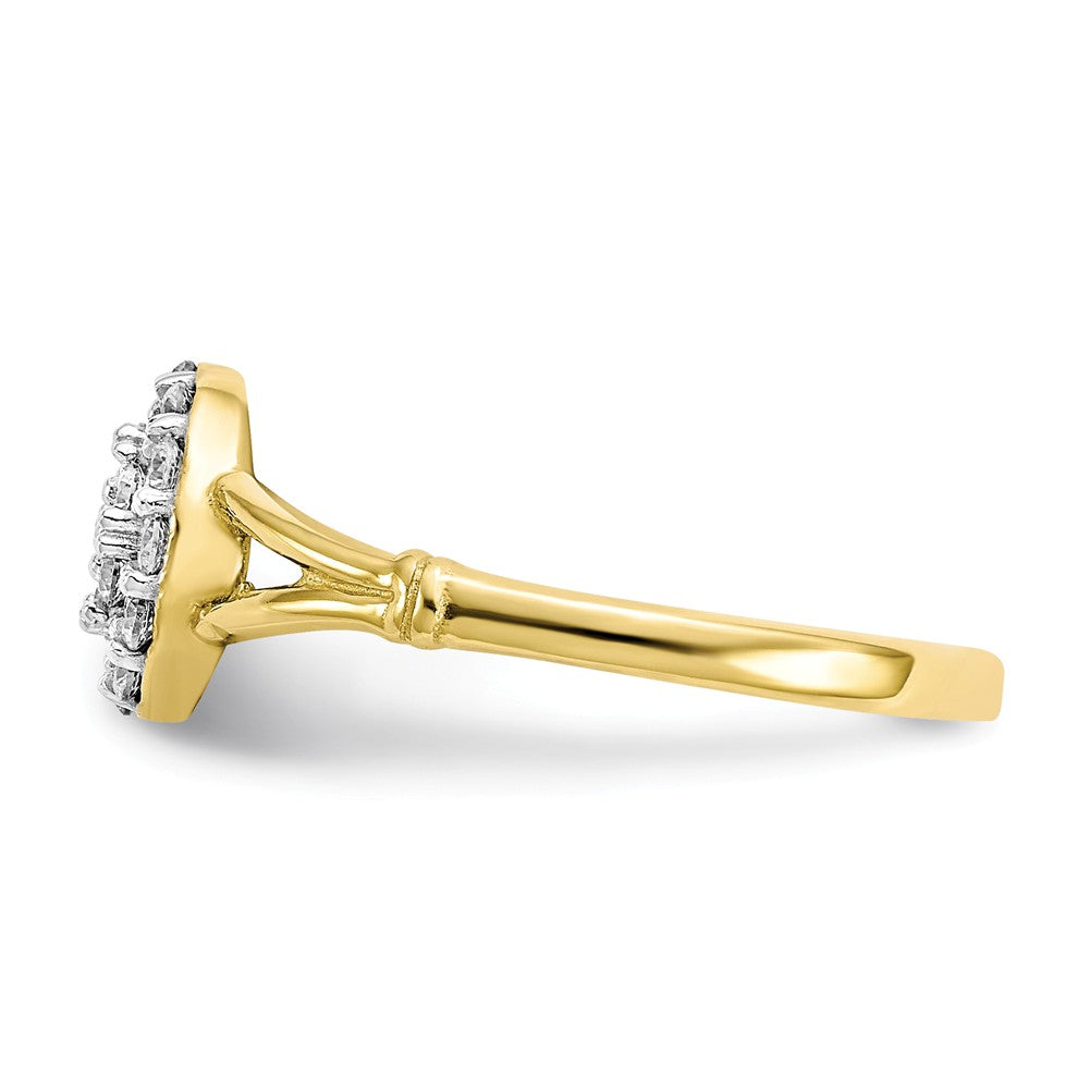 10k Yellow Gold CZ Cluster Ring, Size: 6