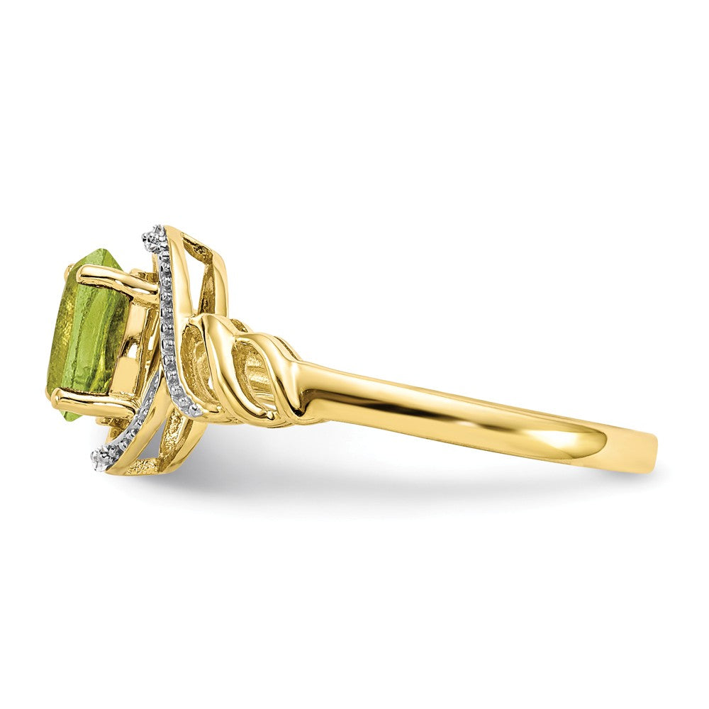 10k Yellow Gold Peridot Diamond Ring, Size: 7