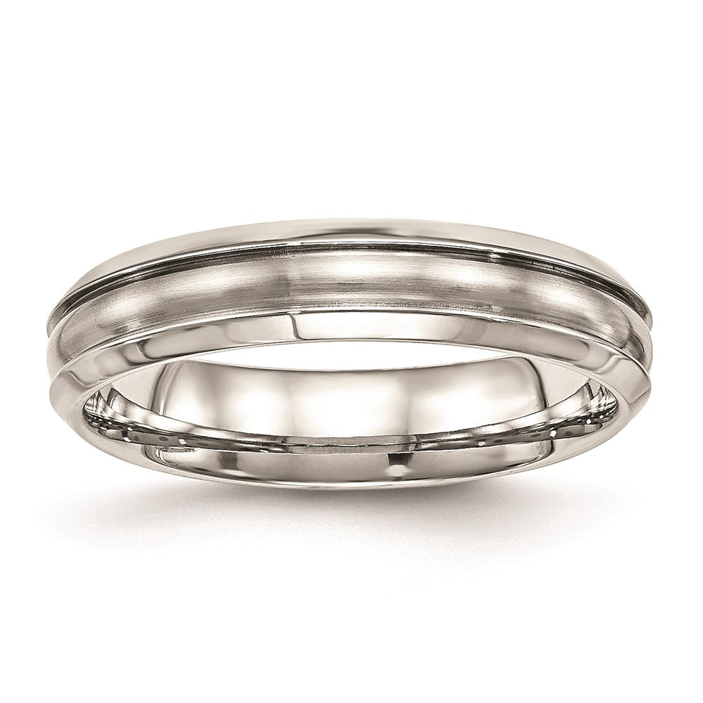 Anillo de joyería de moda unisex, banda de 5.00 mm de acero inoxidable marca Chisel con acabado cepillado y pulido acanalado