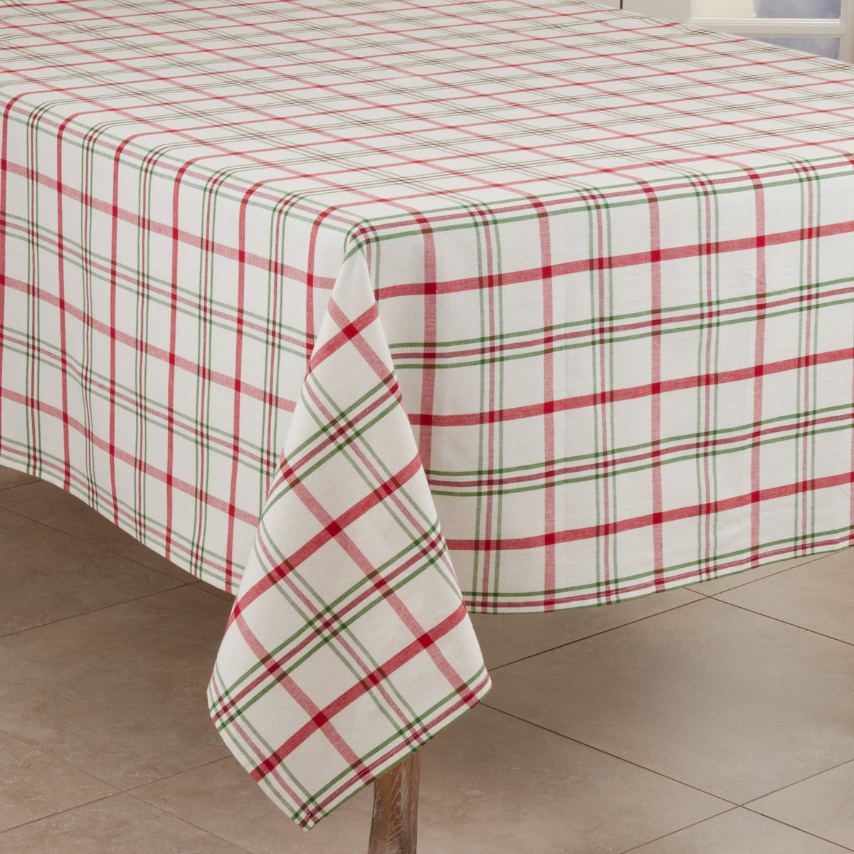Red/Green  Plaid Tablecloth  100% cotton