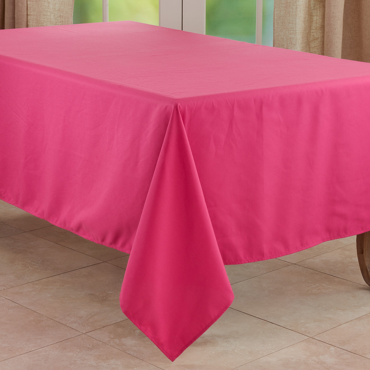 Fuchsia  Everyday Design Tablecloth  100% polyester