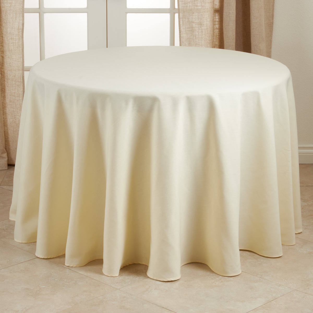 Ivory White Everyday Design Tablecloth  100% polyester