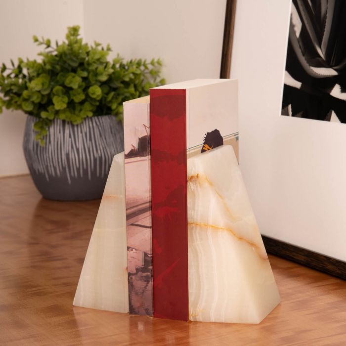 Occasion Gallery Brown  Color Onyx solid marble wedge bookends 4 L x 2.5 W x 6 H in.