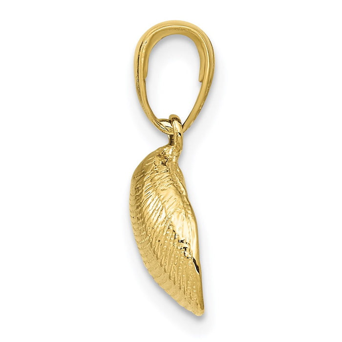 Million Charms 10K Yellow Gold Themed Small Clam Shell Pendant
