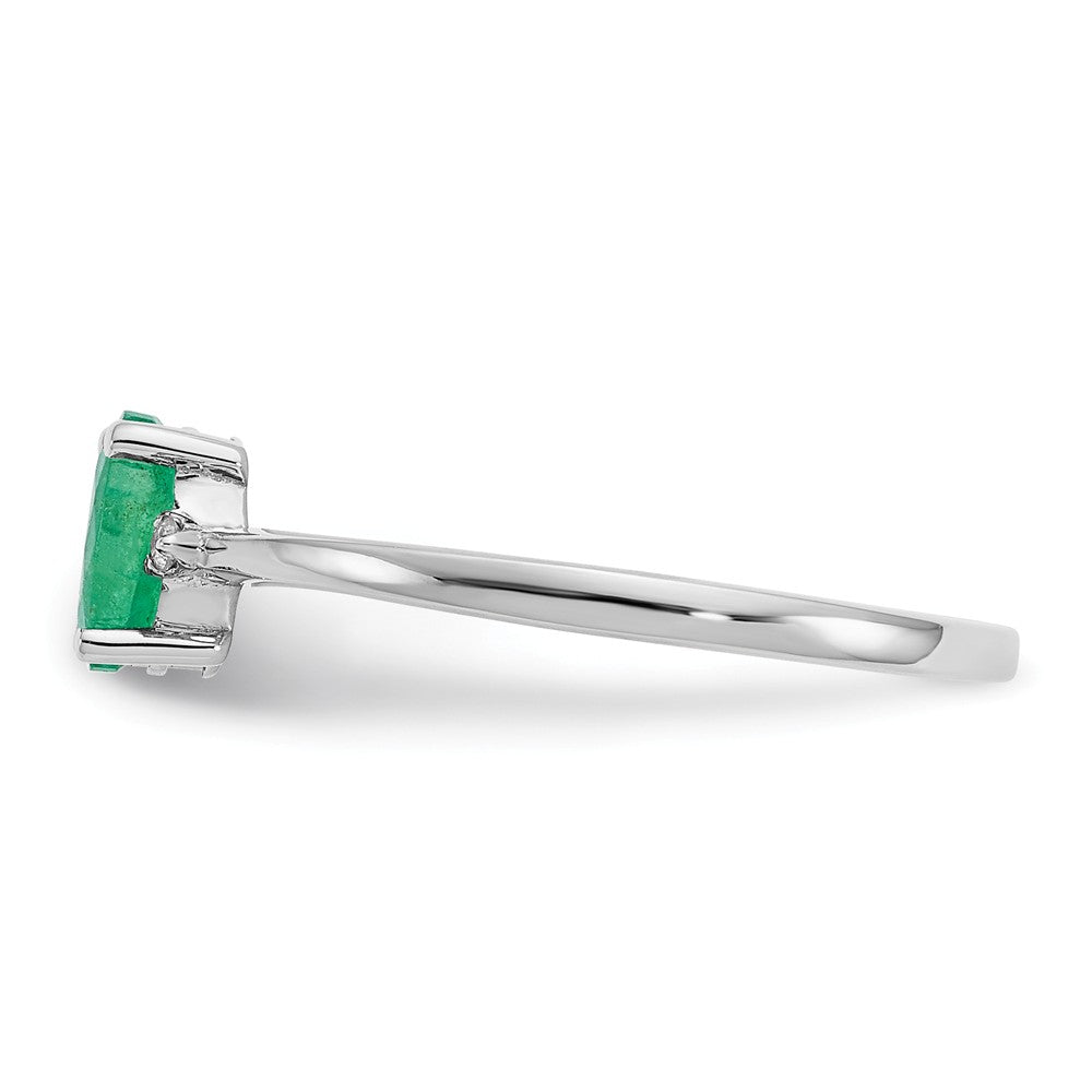 10k White Gold Polished Geniune Diamond & Emerald Birthstone Ring, Size: 6