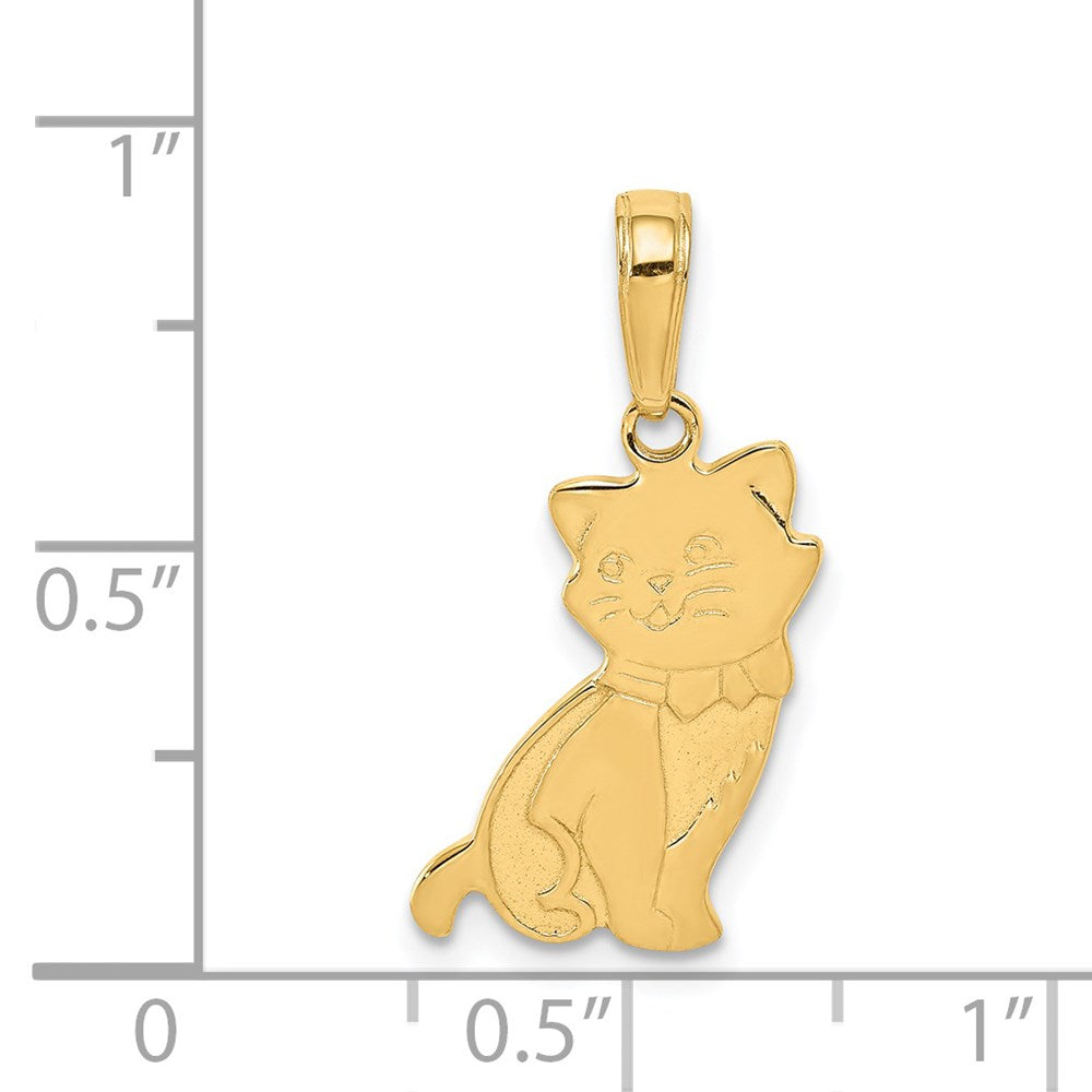 Million Charms 14K Yellow Gold Themed Sitting Cat Pendant