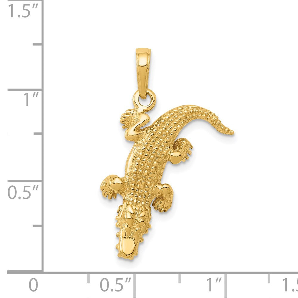 Million Charms 14K Yellow Gold Themed Moveable Alligator Pendant