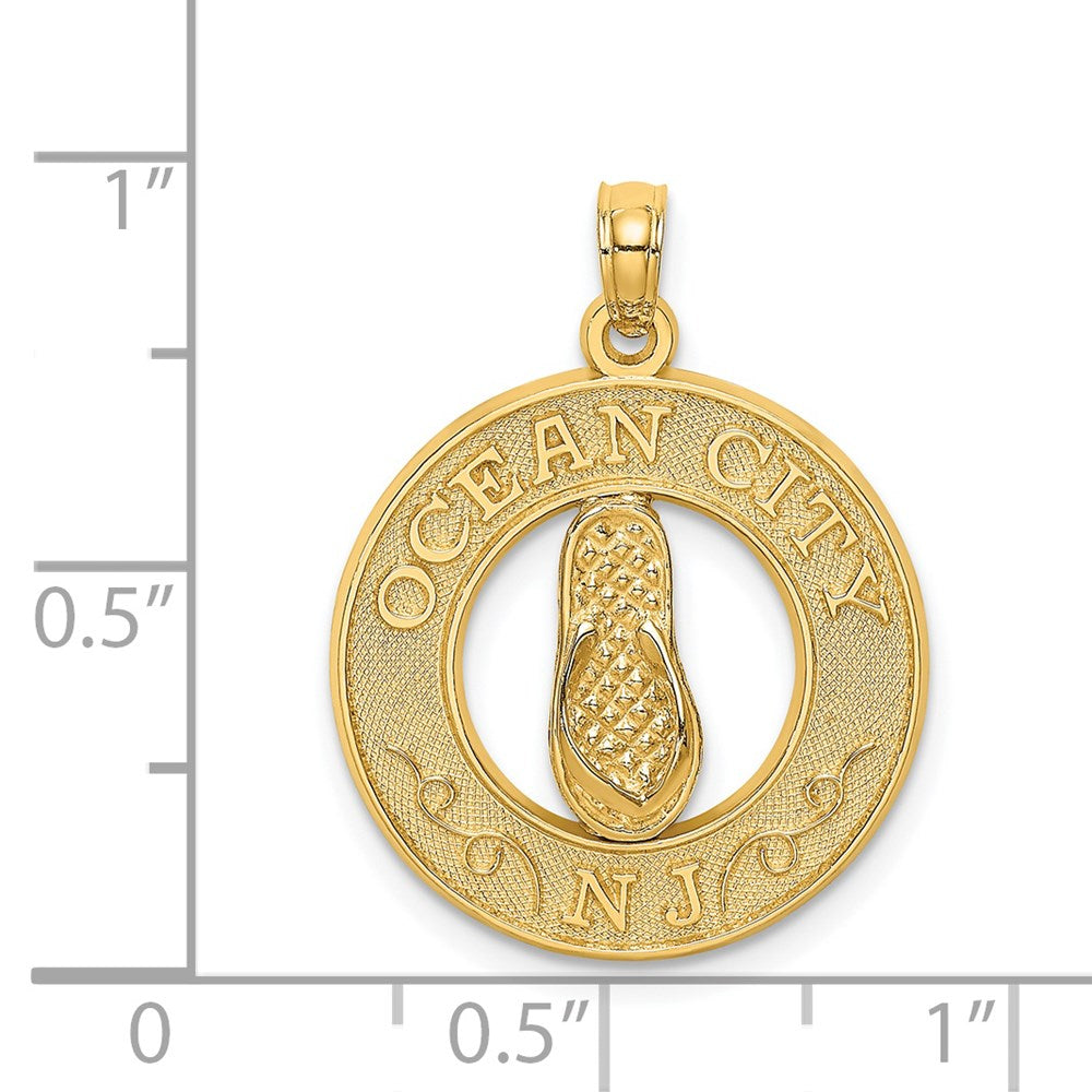 Million Charms 14K Yellow Gold Themed Ocean City, Nj Round Frame With Flip Flops Charm