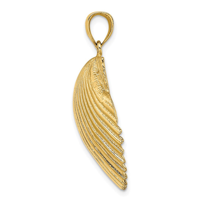 Million Charms 14K Yellow Gold Themed 3-D Textured Scallop Shell Charm