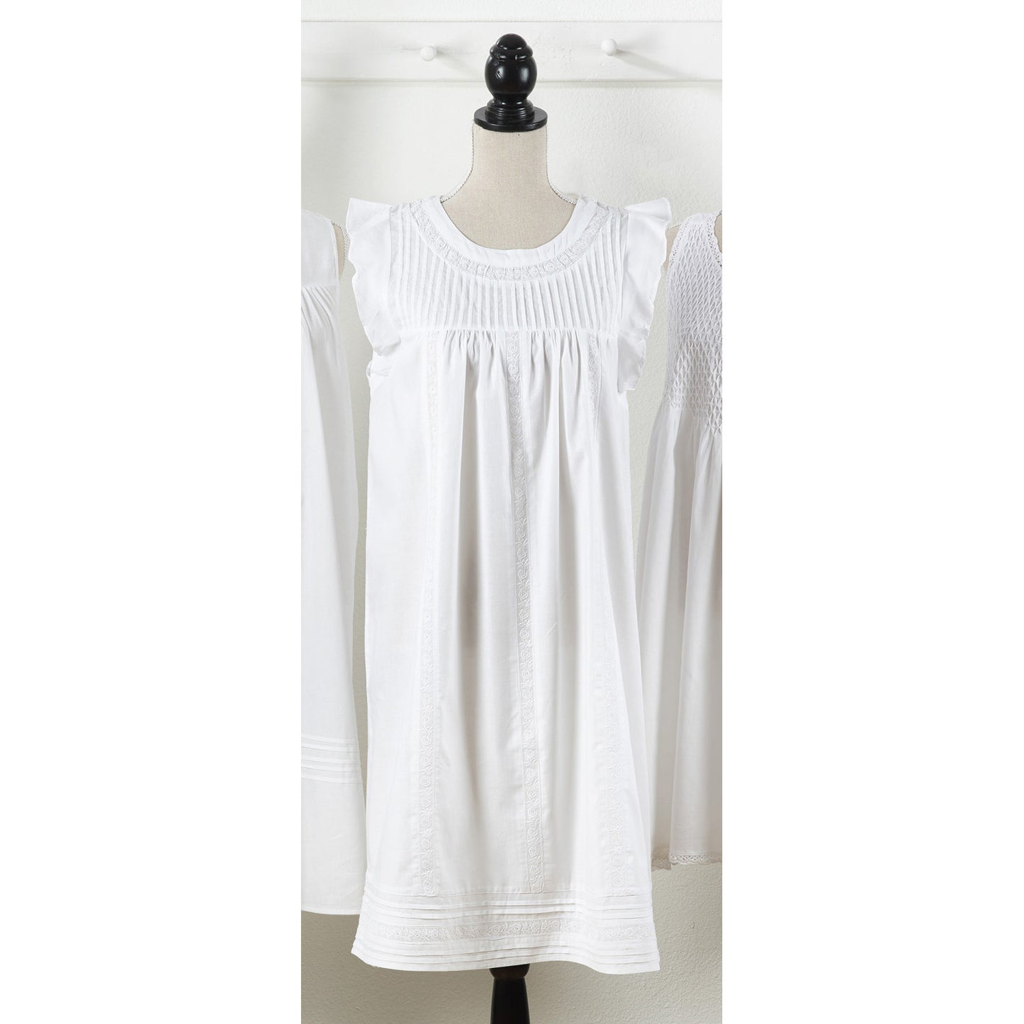White 100% Cotton Embroidered Nightgown Nightdress