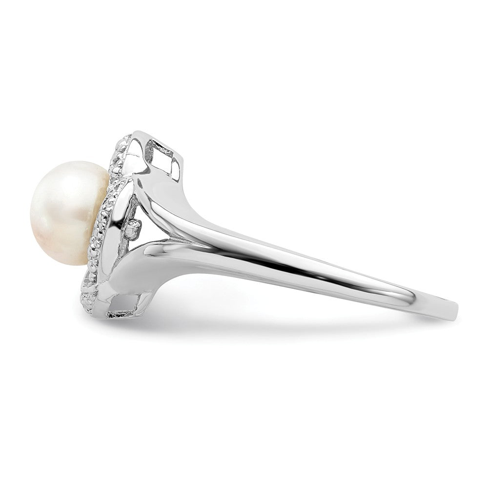 925 Sterling Silver Rhodium-plated Diamond & Freshwater Cultured Pearl Ring, Size: 5