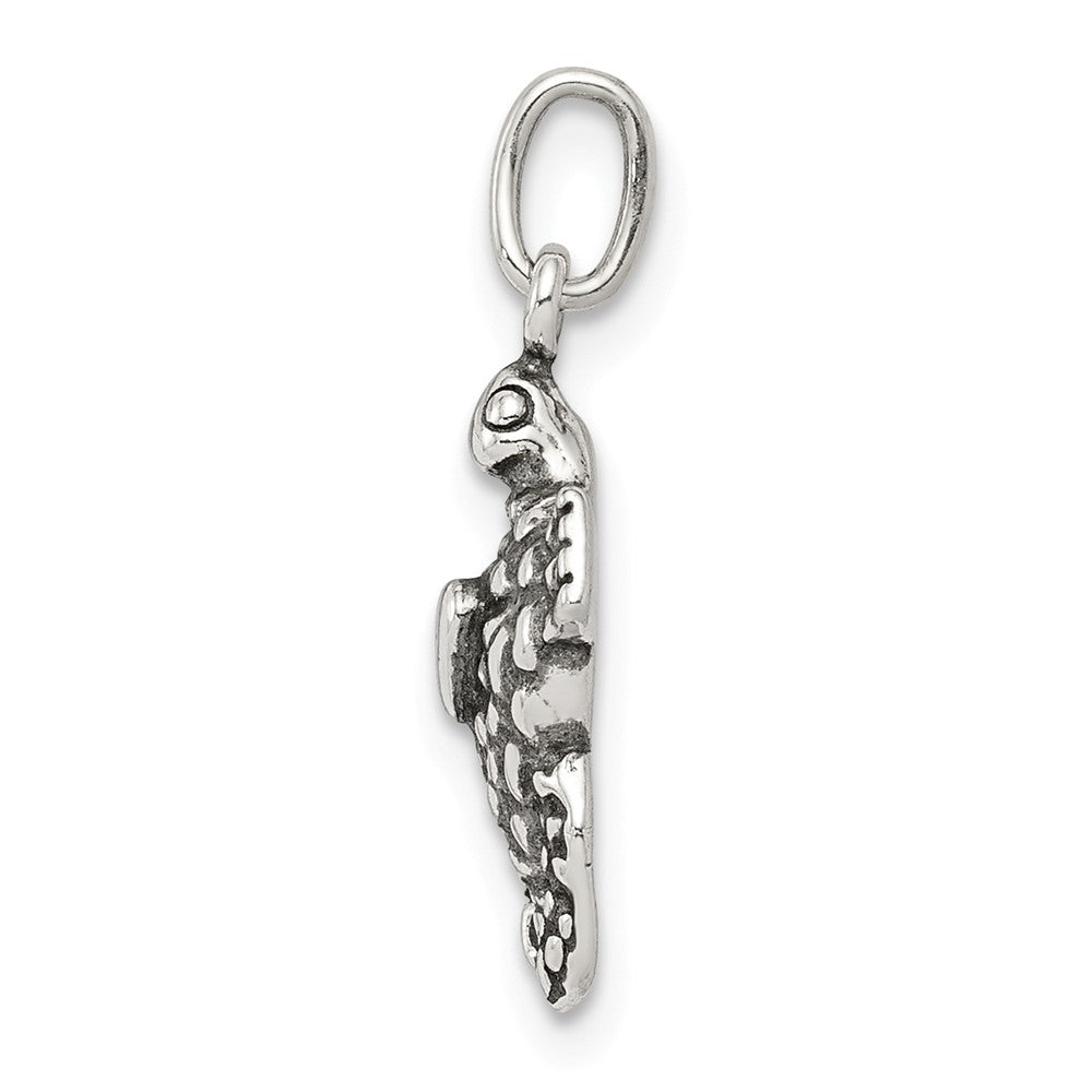 Million Charms 925 Sterling Silver Antiqued Sea Turtle Charm