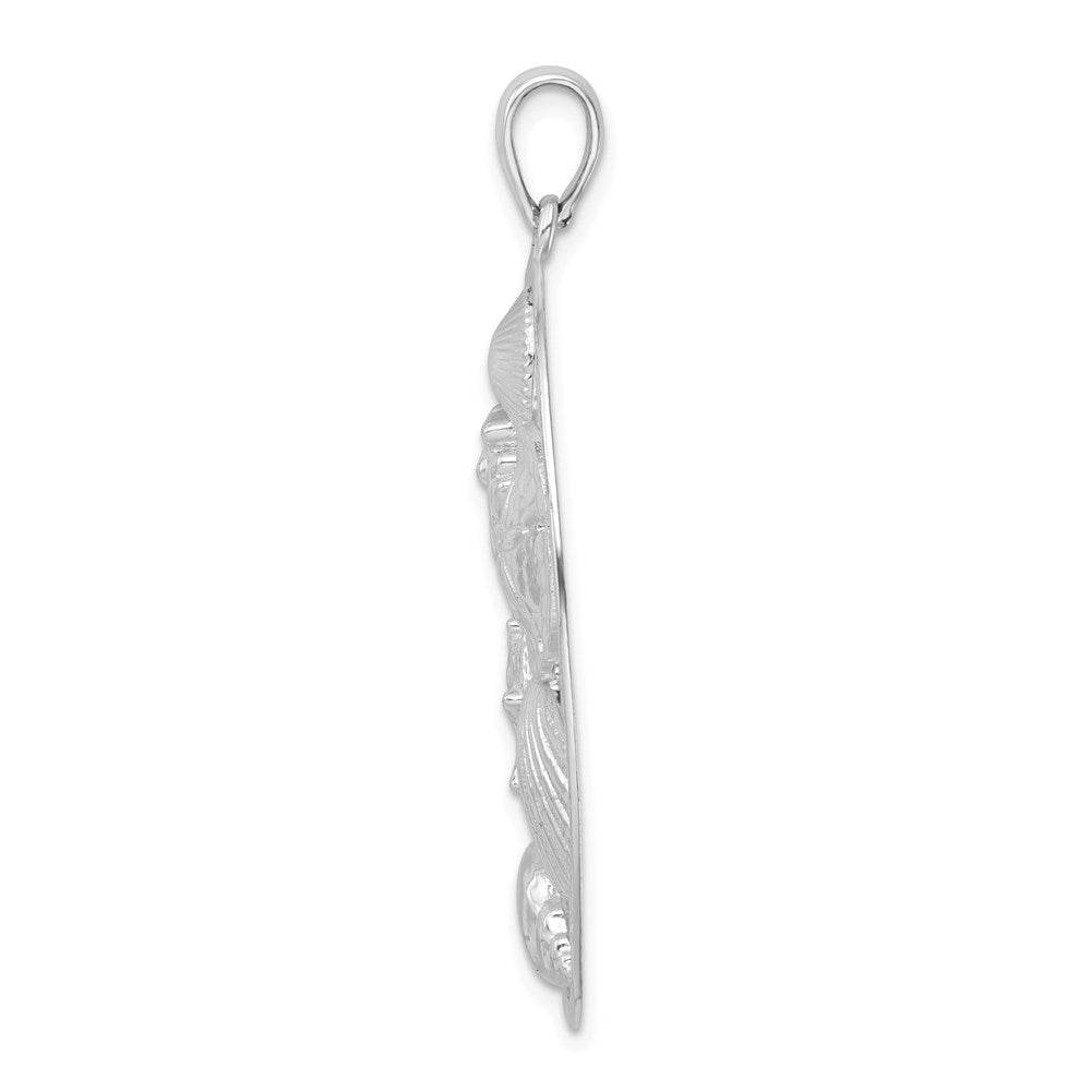 Million Charms 925 Sterling Silver Nautical Sea Life  Charm Pendant, Shell Cluster In Oval Frame