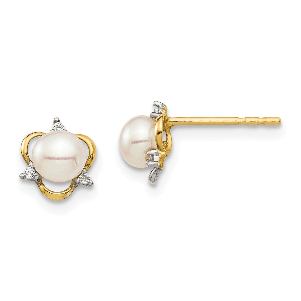 14k Yellow Gold Madi K 4-5mm White Button Freshwater Cultured Cubic Zirconia ( CZ ) Pearl Post Earrings, 7.5mm x 6.5mm