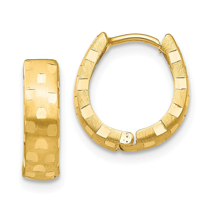 Million Charms 14k Yellow Gold Diamond-cut 4mm Patterned Hinged Hoop Earrings, 14mm x 4mm